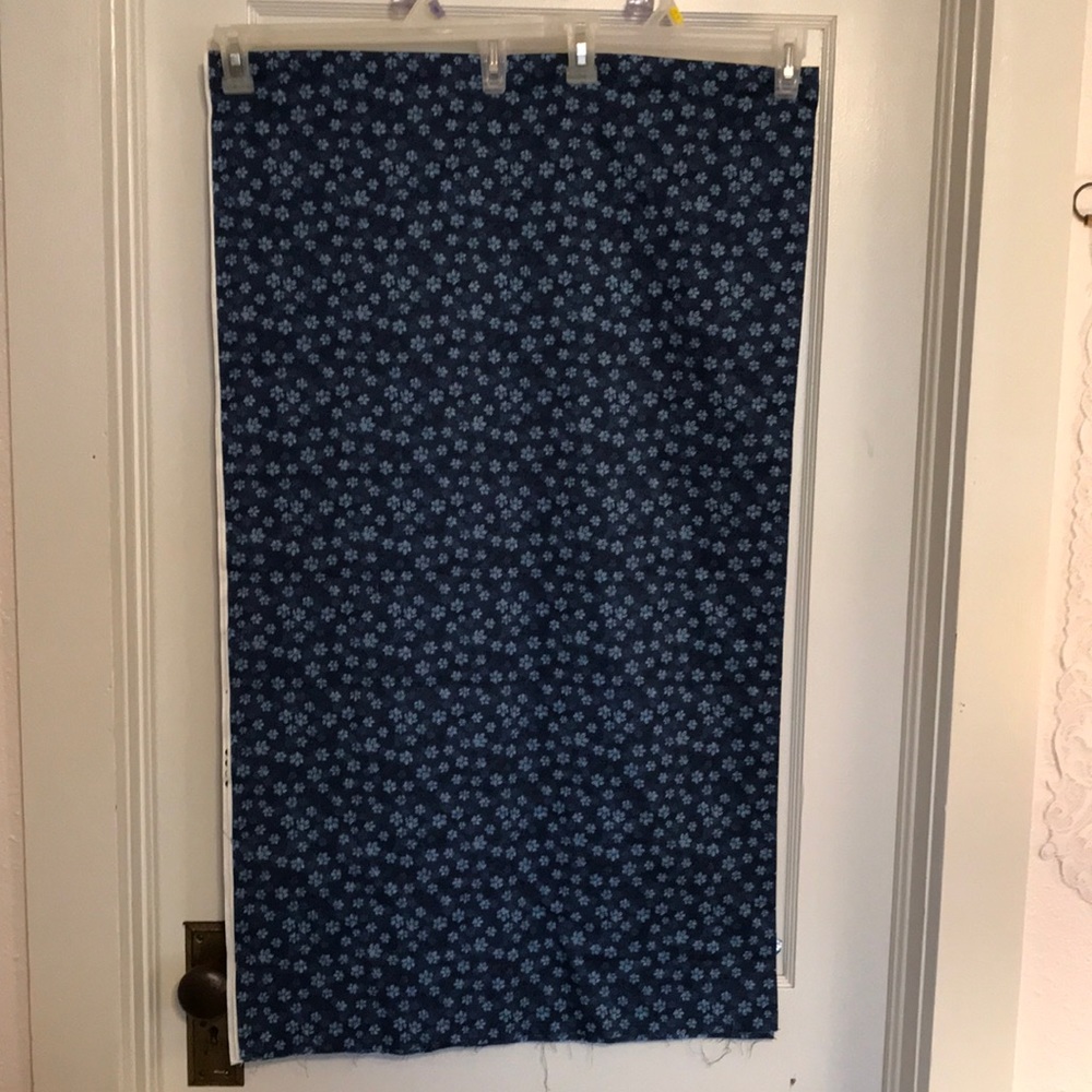 1 3/4 YARDS VINTAGE HAND CRAFTED DOG PAWS COTTON FABRIC